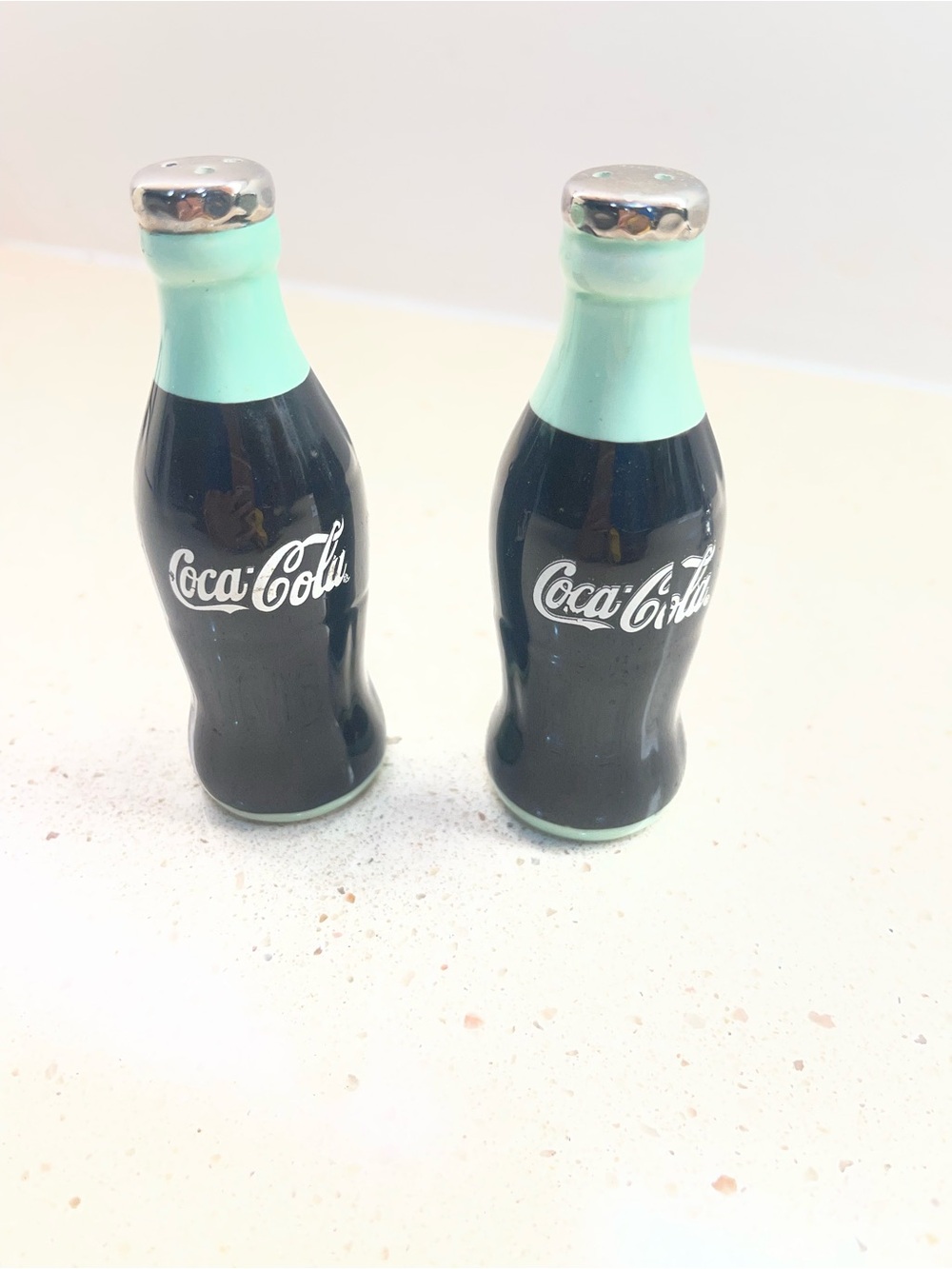 Mint Green Top Salt and Pepper Shakers - Modern Kitchen Set - Picture 8 of 10